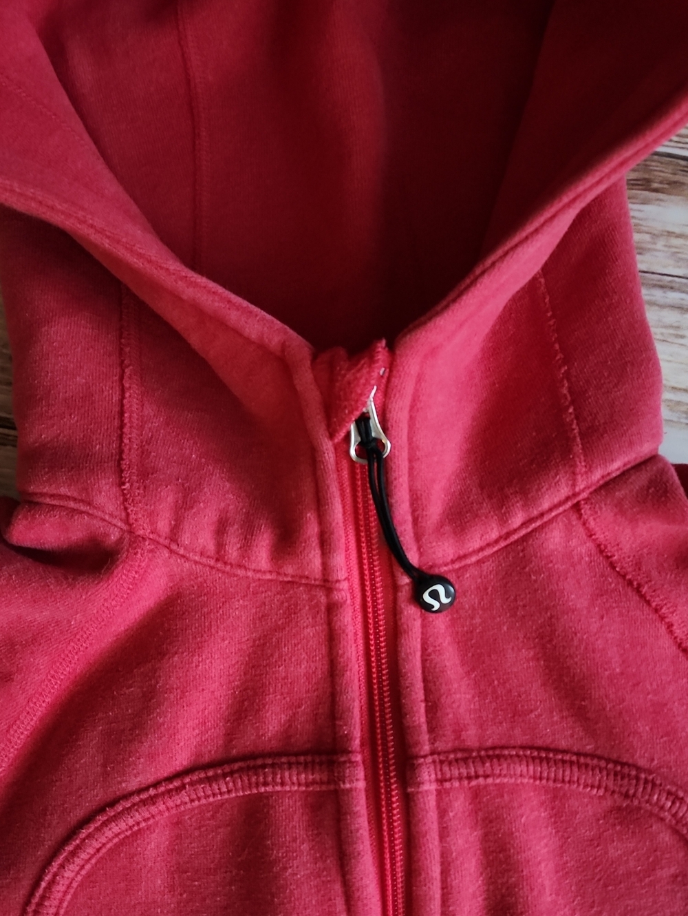 Lululemon Scuba - Picture 2 of 9
